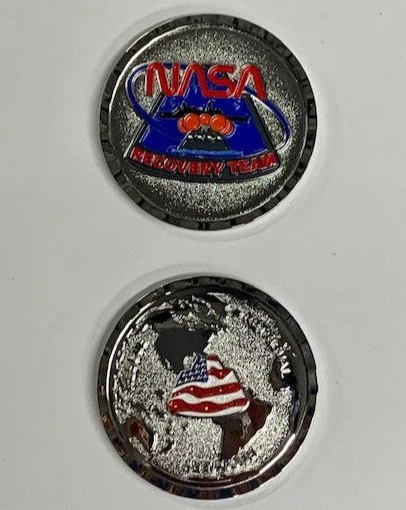 LR - NASA Landing and Recovery Full Color Logo Coin in Case Murtha - Image 4